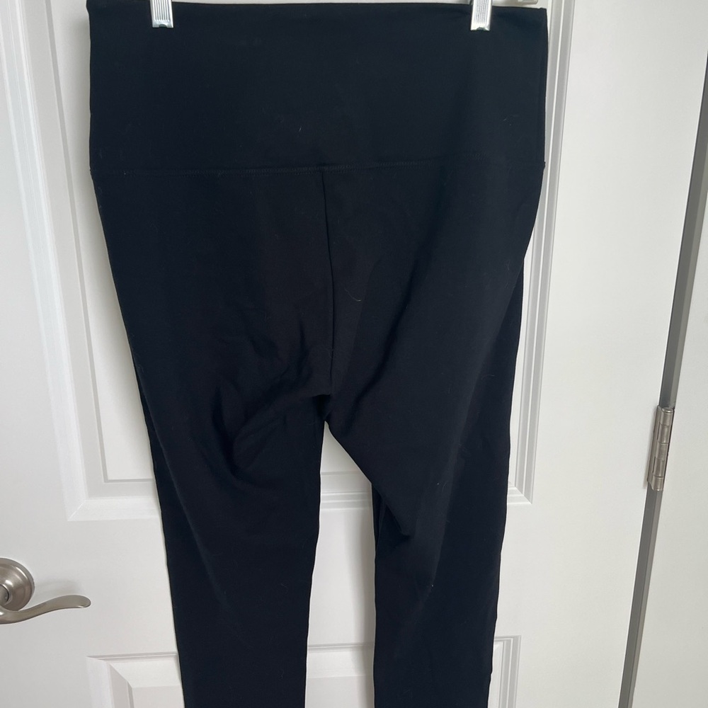 Lysee Women's Black leggings - Picture 2 of 2